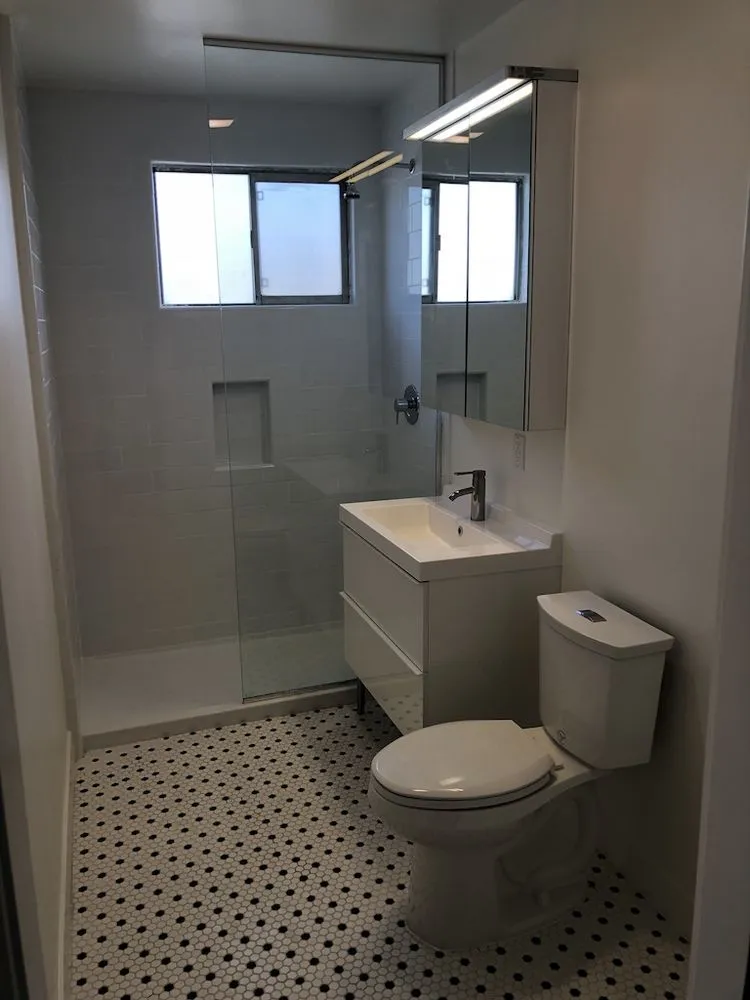 Slide of V-Tech Plumbing