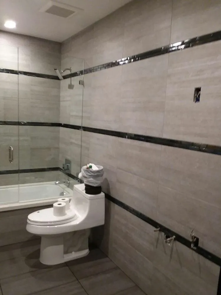 Slide of V&A Construction