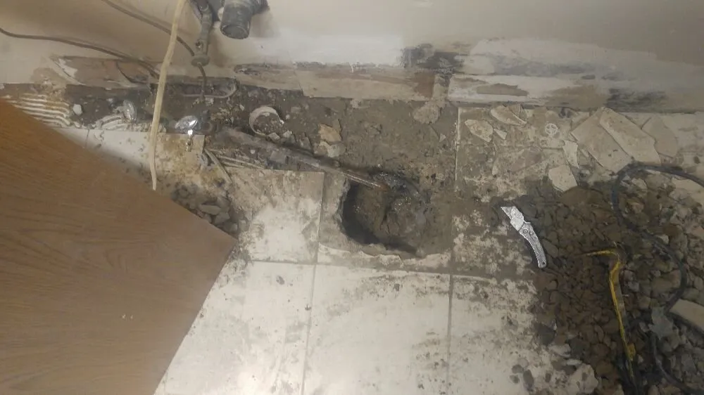 Slide of VA Plumbing Pros