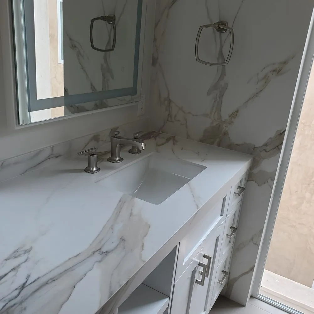 Slide of Valencia Pro Plumbing