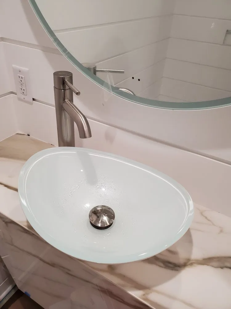 Slide of Valencia Pro Plumbing