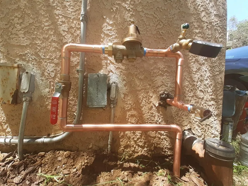 Reliable drain cleaning service in Los Angeles, CA - Valencia's Plumbing