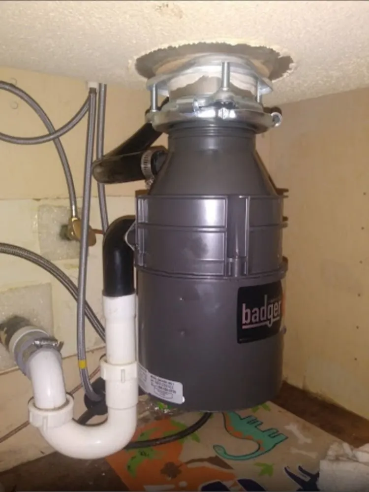 Slide of Valentino Plumbing and Drain