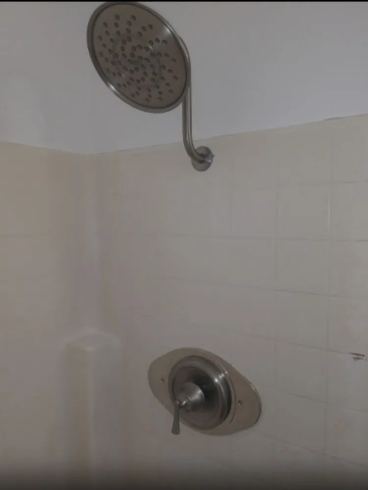 Slide of Valentino Plumbing and Drain