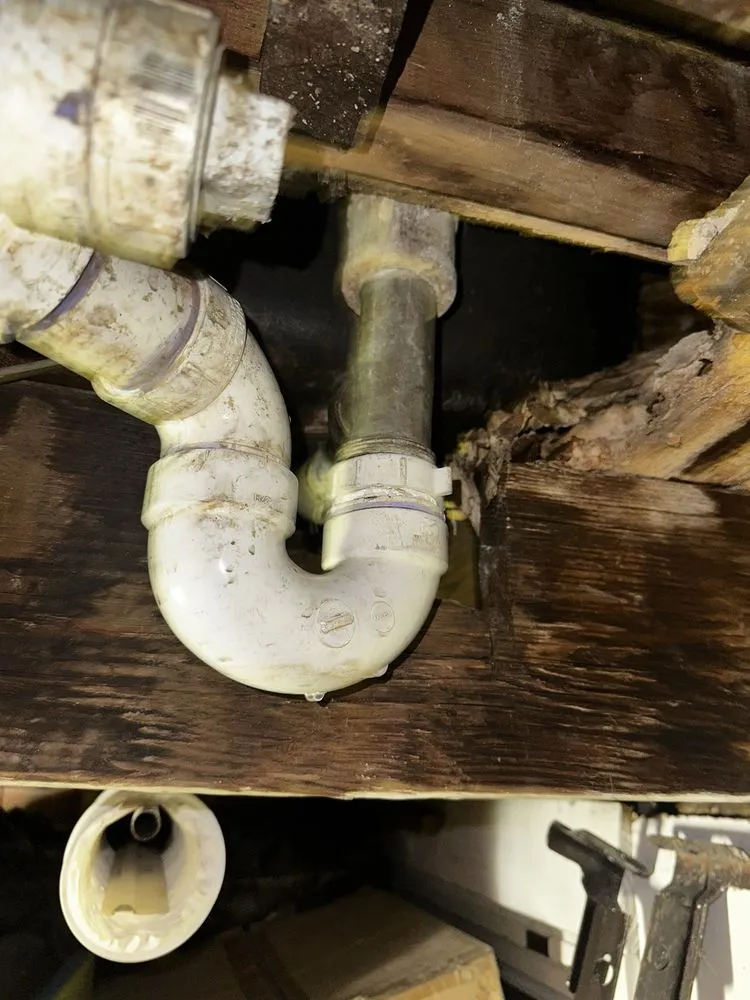 Expert leak detection in Chicago, IL by Valley Bathroom Creations