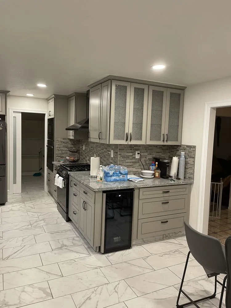 Slide of Valley Interiors