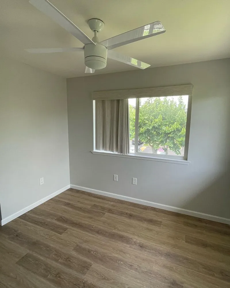 Slide of Valley Isle Handyman Services