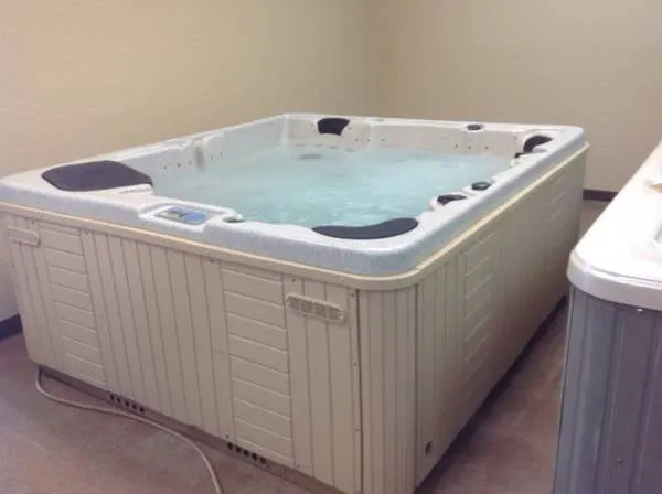 Slide of Valy Marine Plumbing and Spa Supply