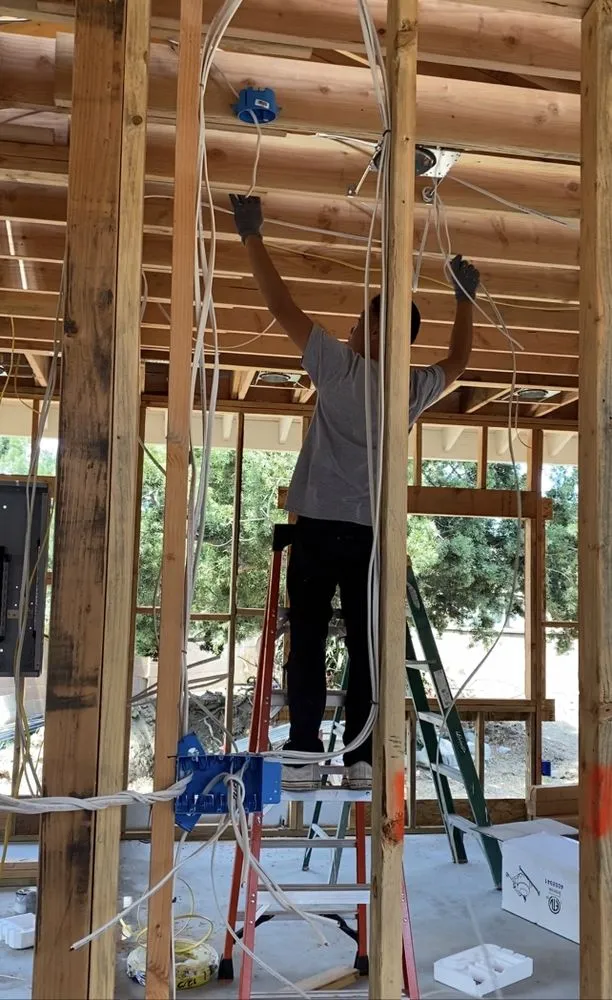 Slide of Vangela Construction