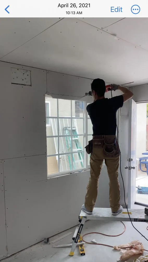 Slide of Vangela Construction