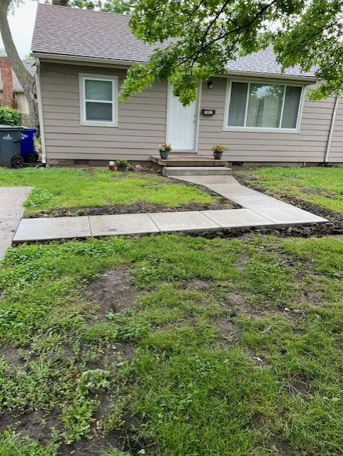 Slide of Vantage Pro Group