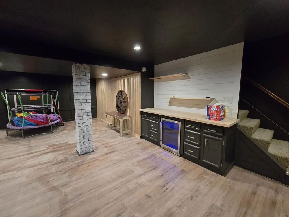 Slide of Vargas Home Construction