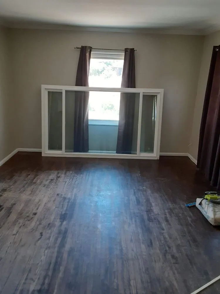 Slide of Vargas Wood Works