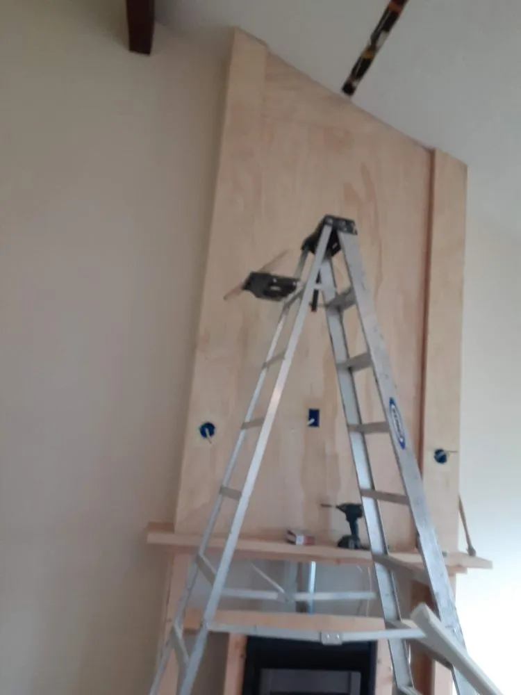 Slide of Vargas Wood Works