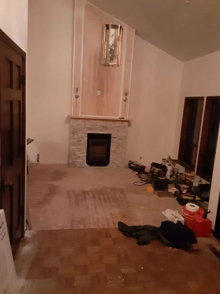 Slide of Vargas Wood Works