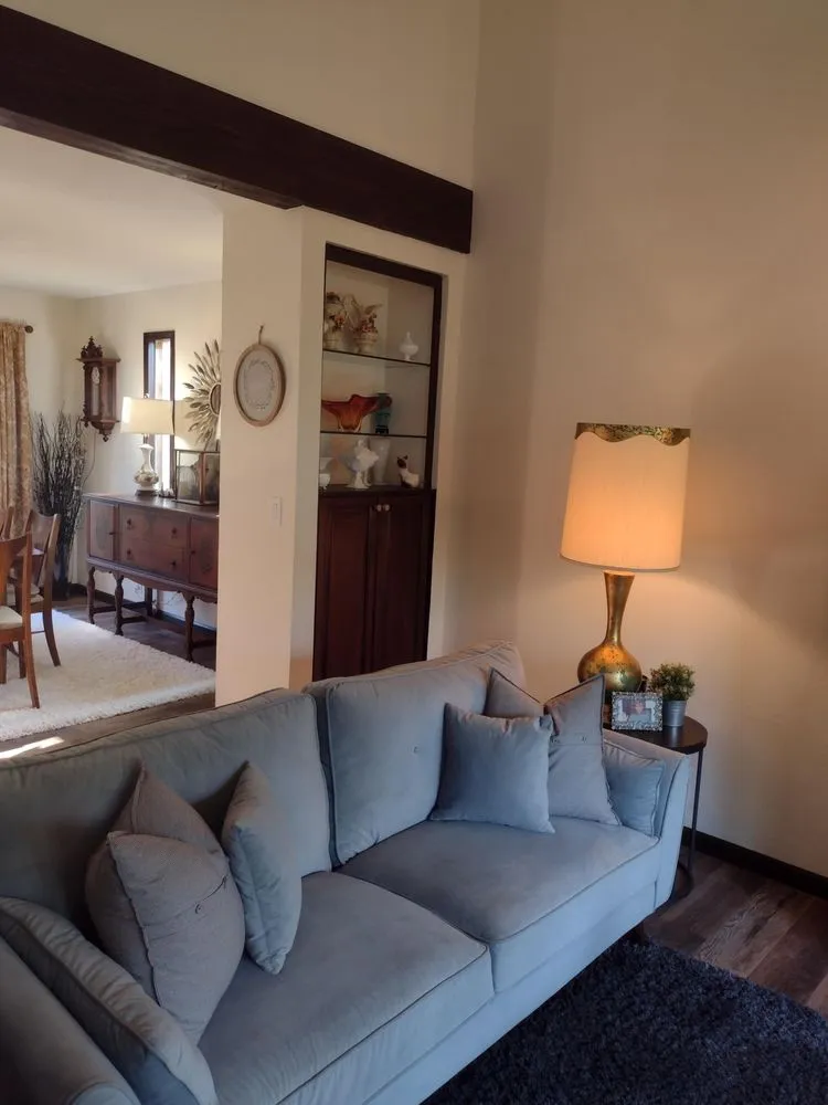 Slide of Vargas Wood Works