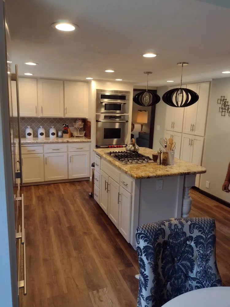 Slide of Vargas Wood Works