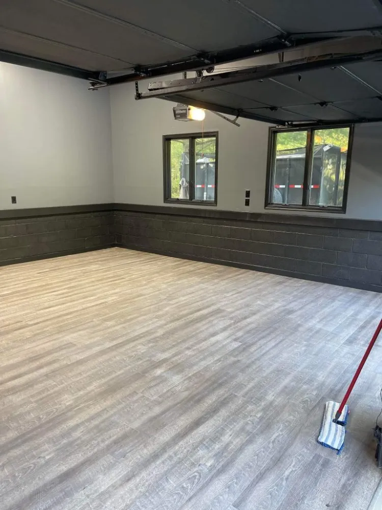 Slide of Vato Lejava