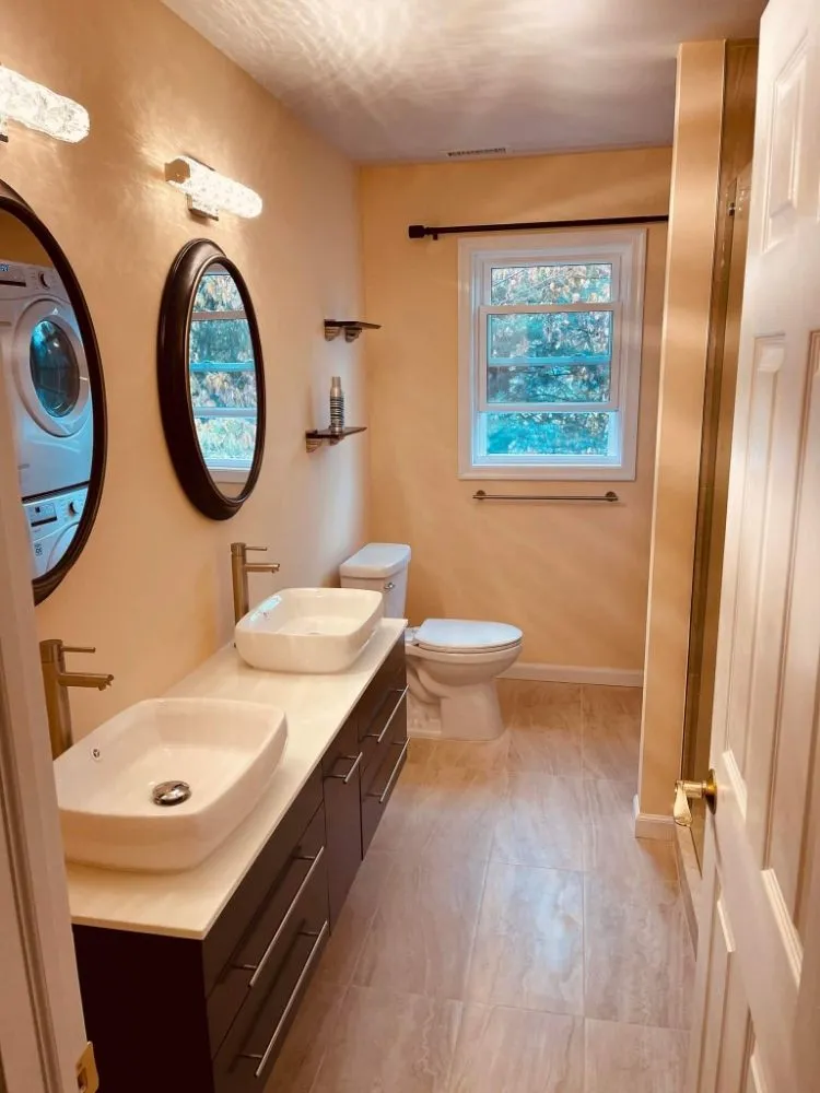 Slide of Vato Lejava