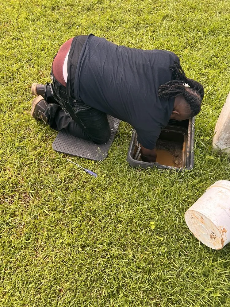 Slide of Vaughns Drainage And Plumbing Services