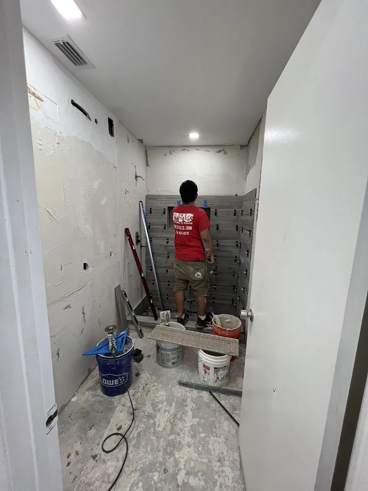 Slide of V&B Remodeling