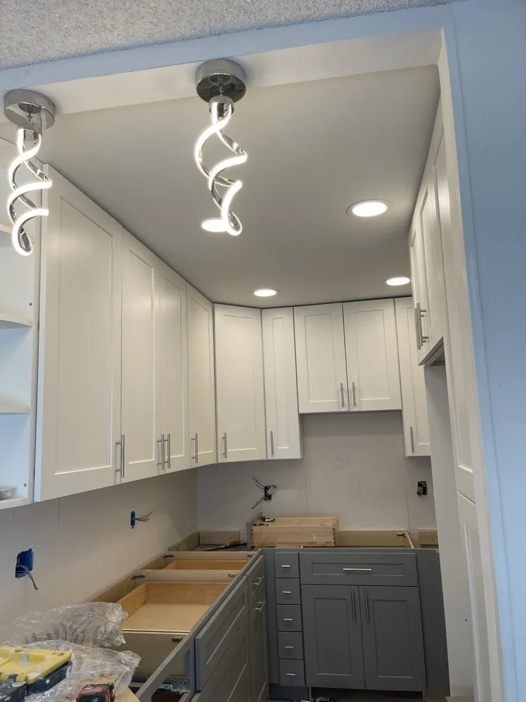 Slide of V&B Remodeling