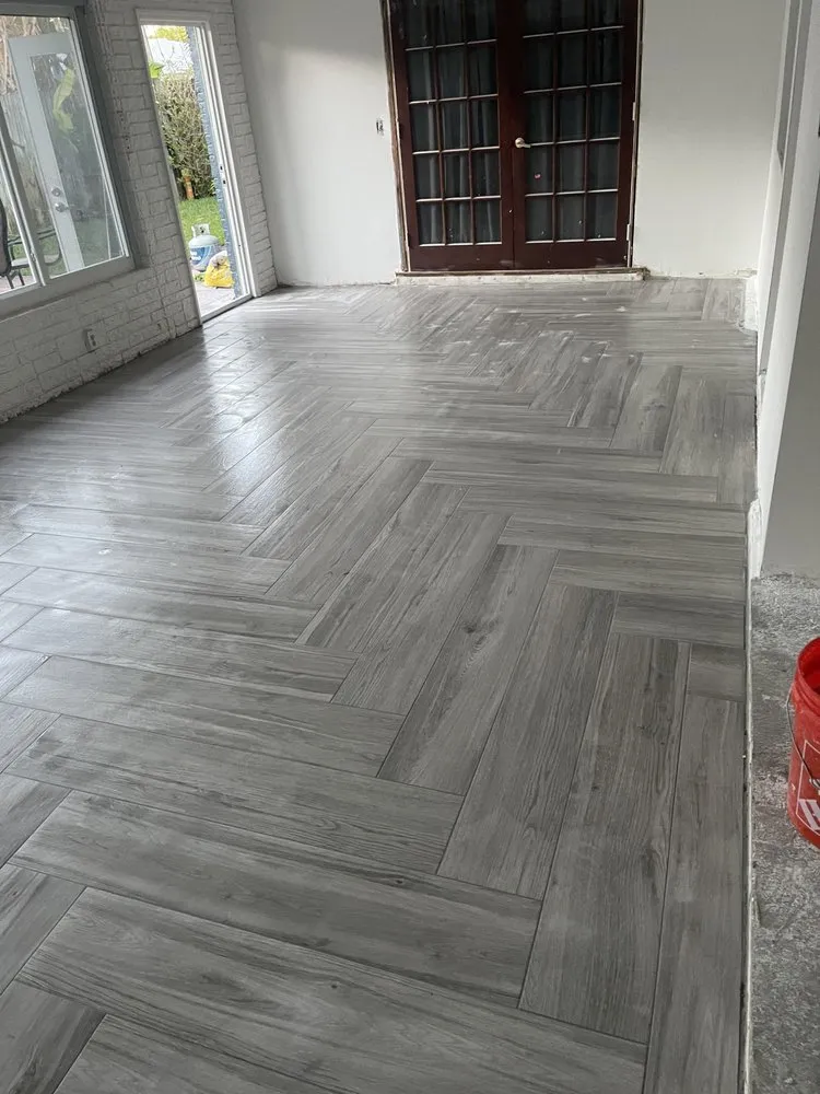 Slide of V&B Remodeling