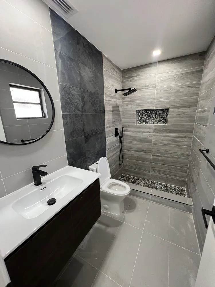 Slide of V&B Remodeling