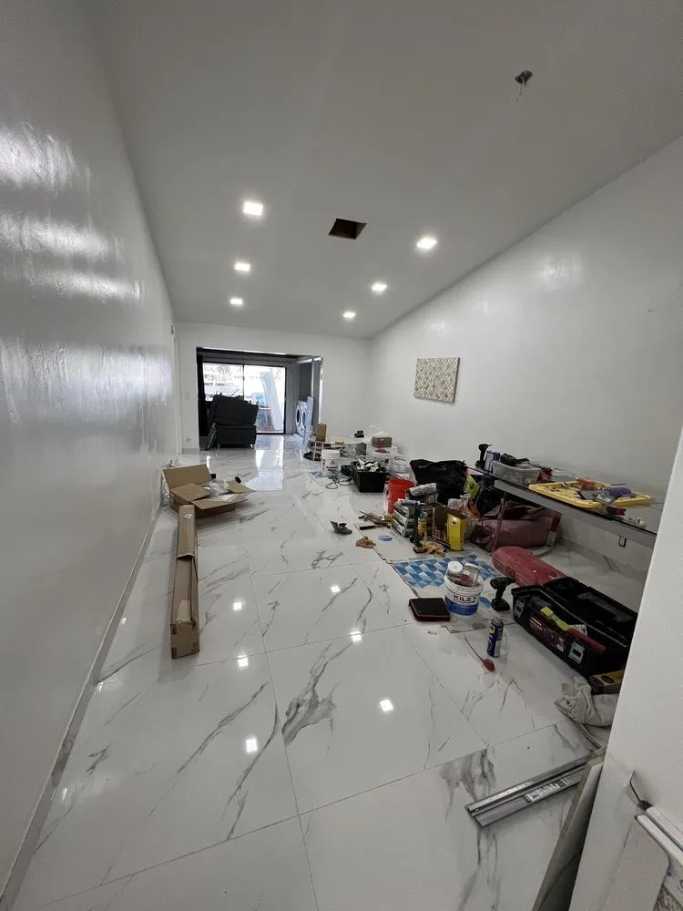 Slide of V&B Remodeling