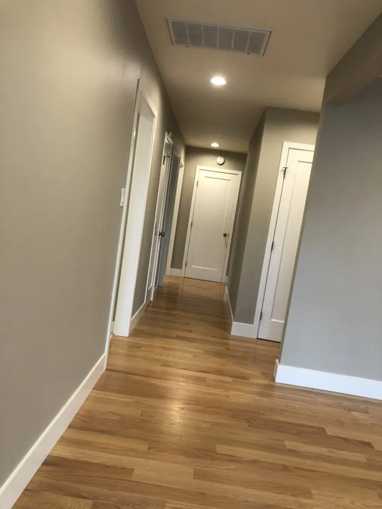 Slide of Velasquez Construction