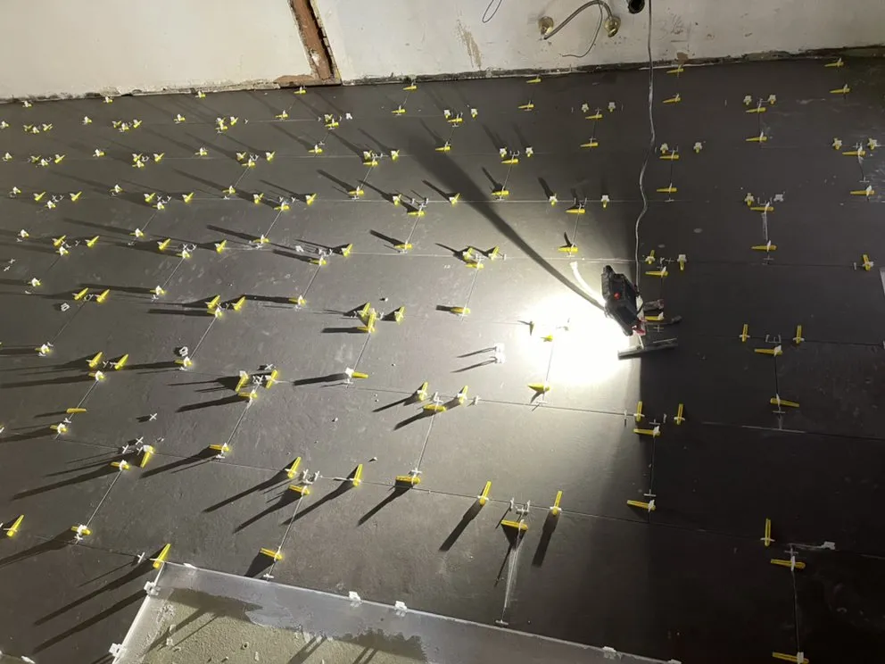 Slide of Veliz Remodeling