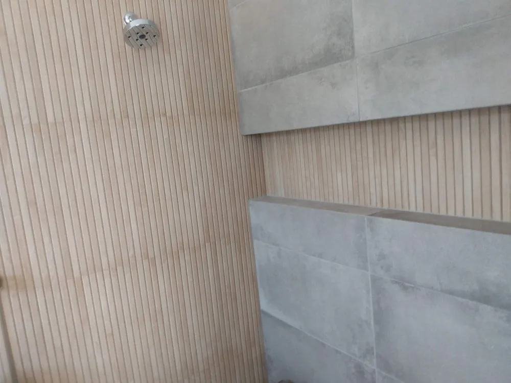 Slide of Veliz Remodeling