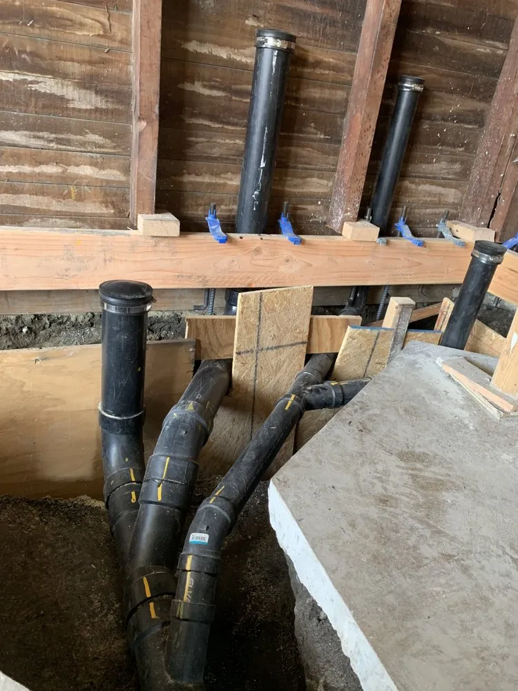 Affordable plumbing repair for homes in Reseda, CA by Velmor Construction