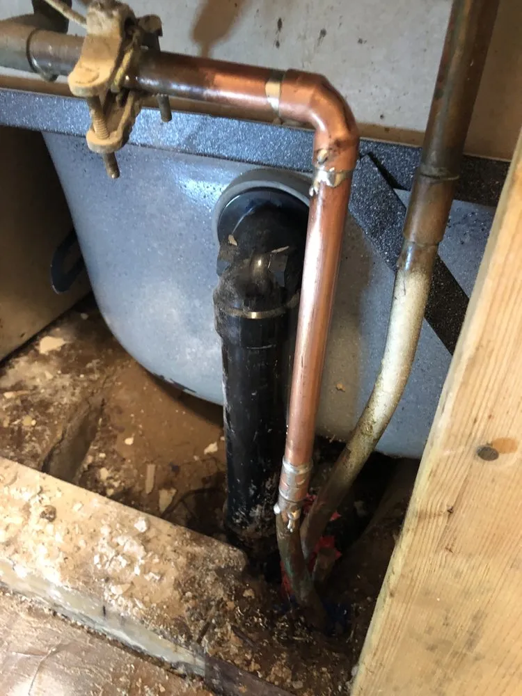 Slide of Venturas Rooter Plumbing