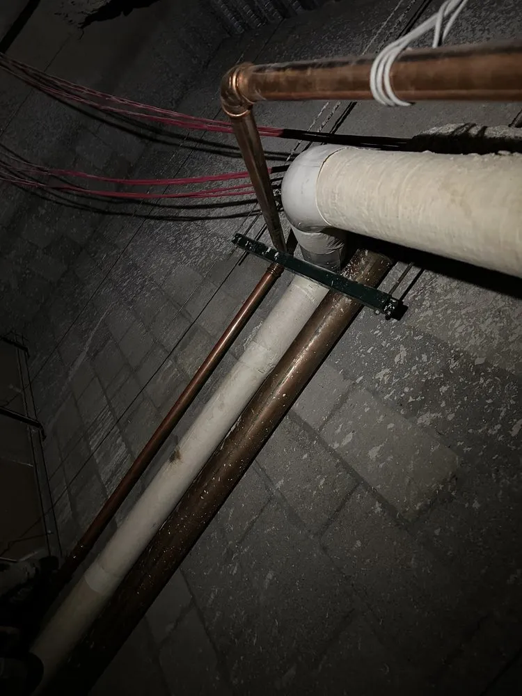 Slide of Venturas Rooter Plumbing