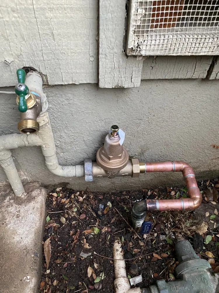 Slide of Vessel Plumbing