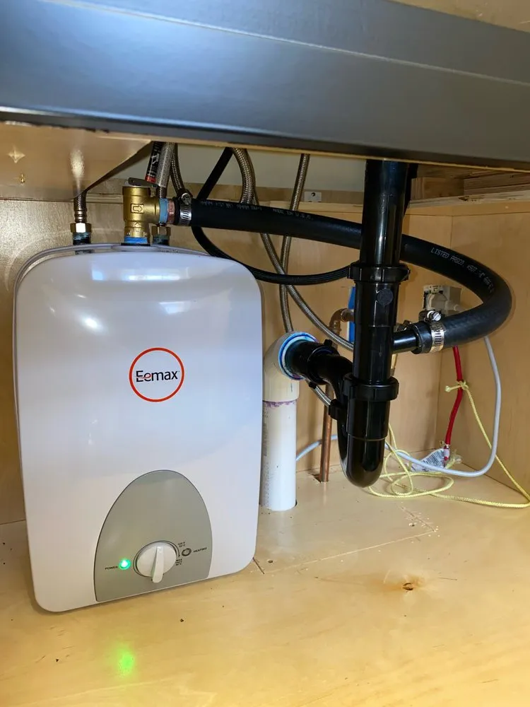 Slide of Vessel Plumbing