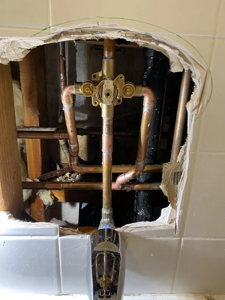 Slide of Vessel Plumbing