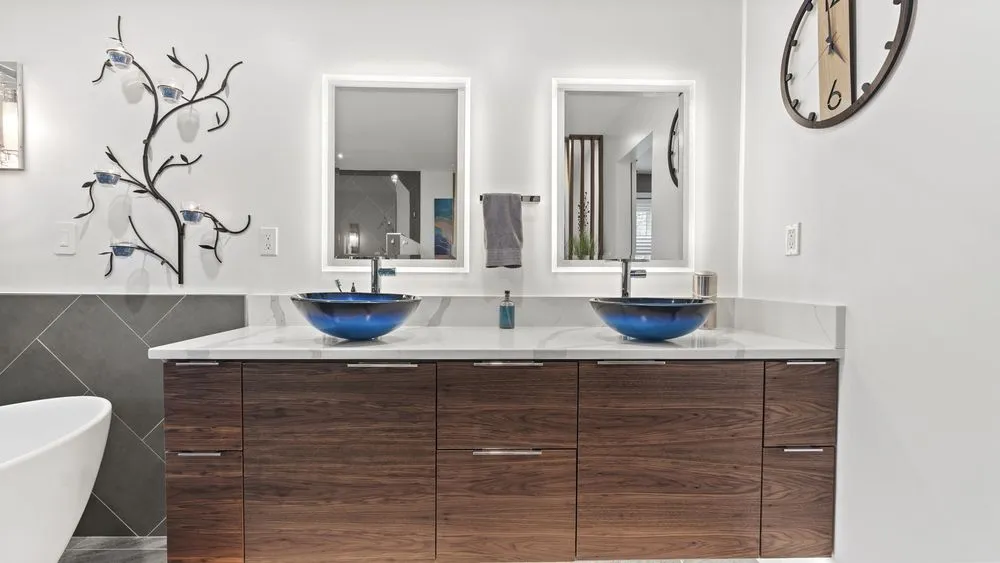 Slide of Veteran Built Homes