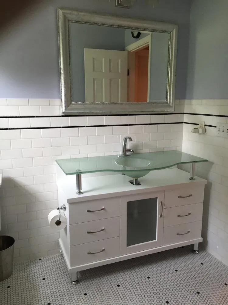 Quality emergency plumbing for homes in Alexandria, IN by VHR Family Construction