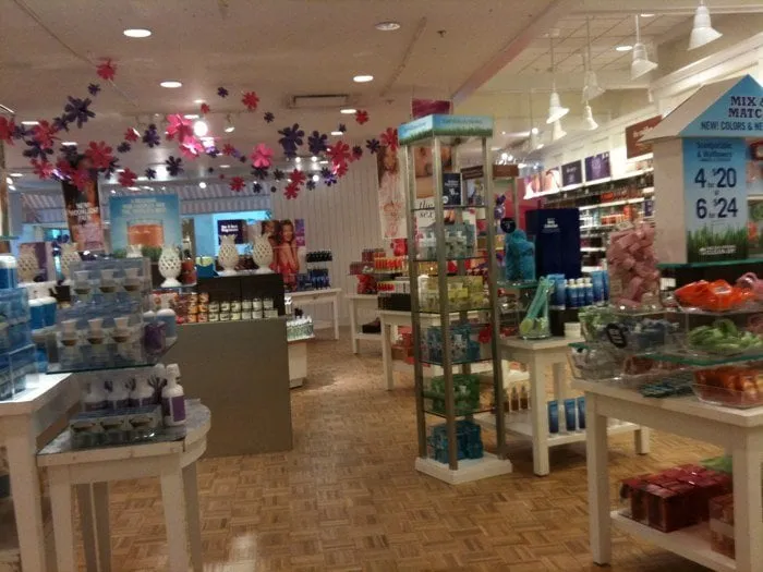 Slide of Vic’s Handyman Services