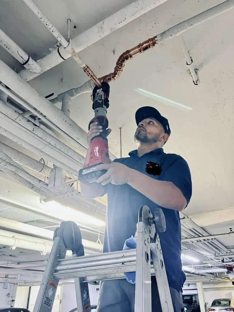 Expert leak detection for homes in Los Angeles, CA by Villa Plumbing and Rooter