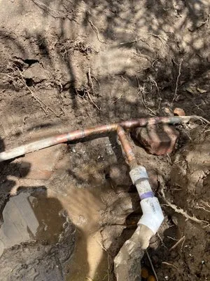 Vince's Plumbing Logo