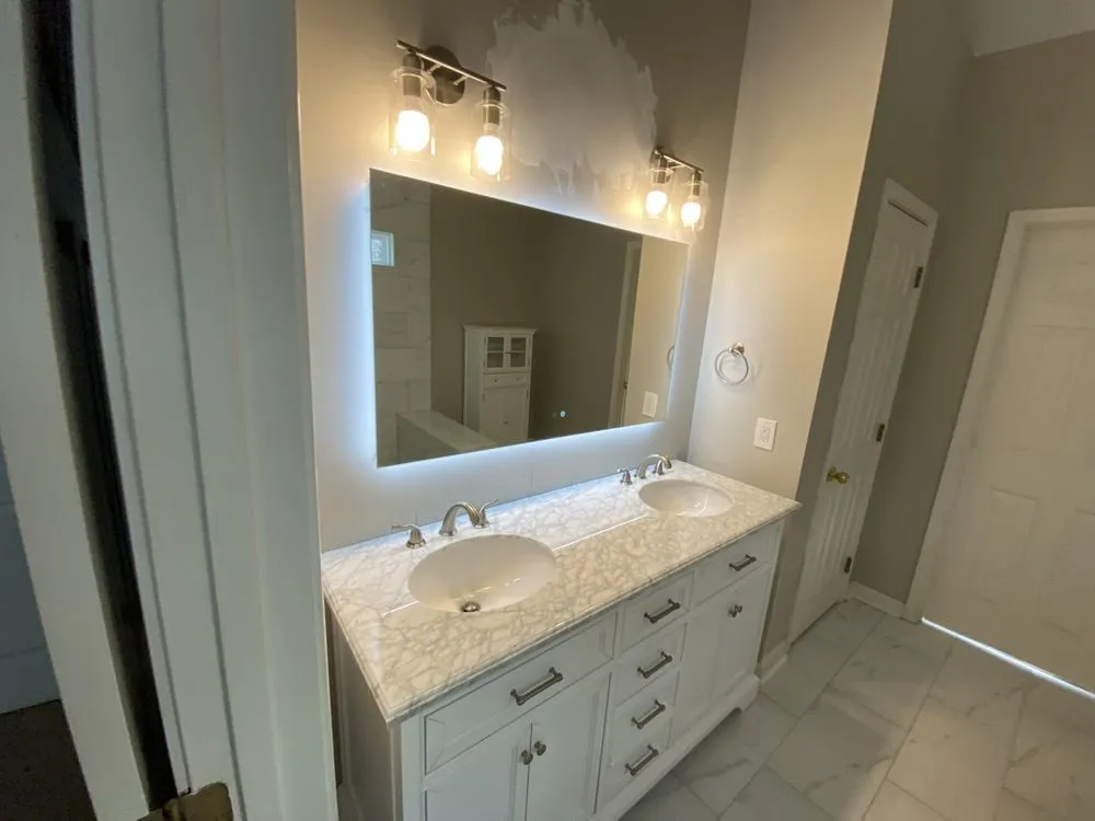 Slide of Vine's Home Improvement