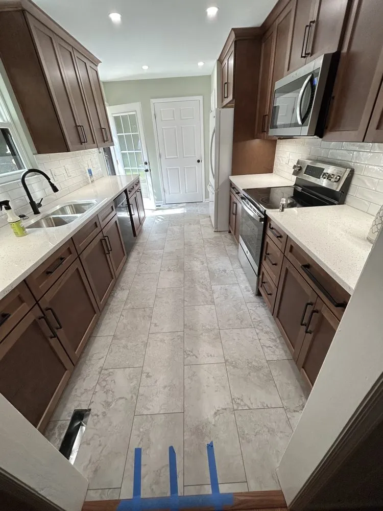 Slide of Vine's Home Improvement