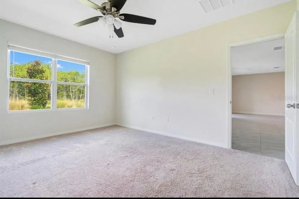 Slide of Vinnies Home Repairs Top To Bottom