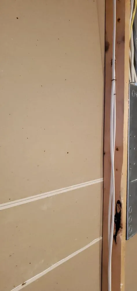 Slide of Vinnies Home Repairs Top To Bottom