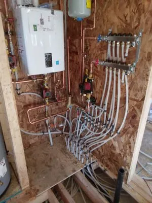 Vinny's Plumbing Logo