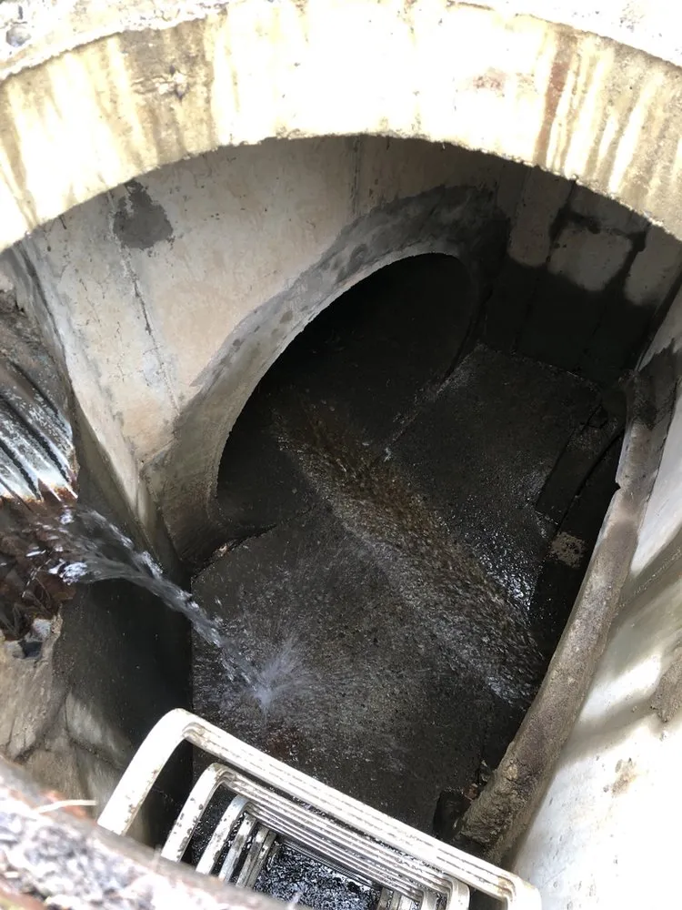 Slide of Viper Jet Drain Services