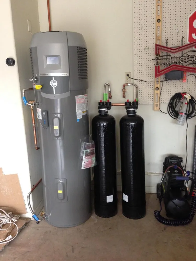 Quality water heater service service in Phoenix, AZ - VITech Mechanical